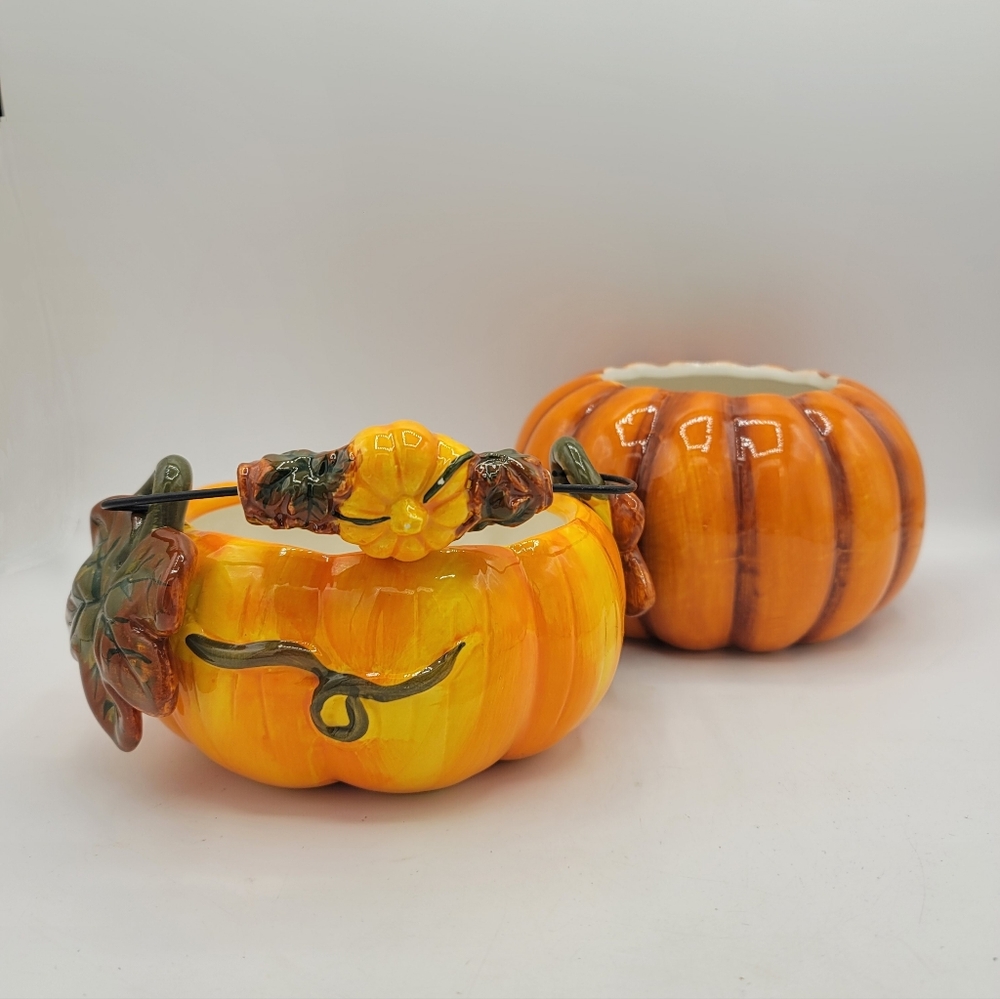 Ceramic Pumpkin Bowls Set of 2 Fall Harvest Halloween Candy Dish Centerpiece Dec - Picture 16 of 16